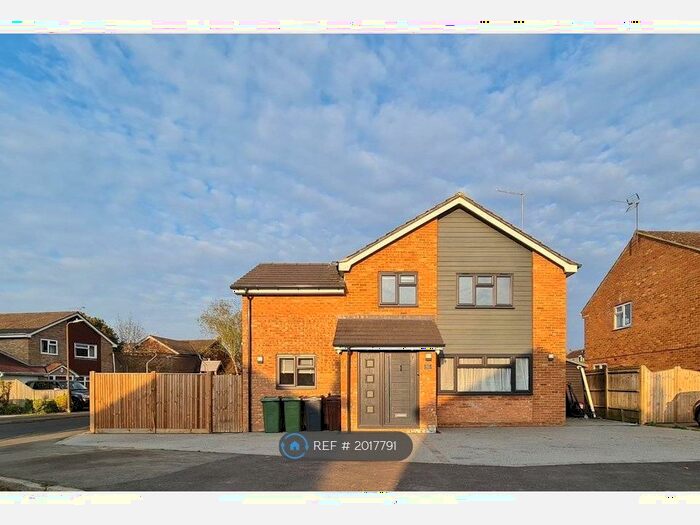 5 Bedroom Detached House To Rent In Jeffery Close, Staplehurst, Tonbridge, TN12