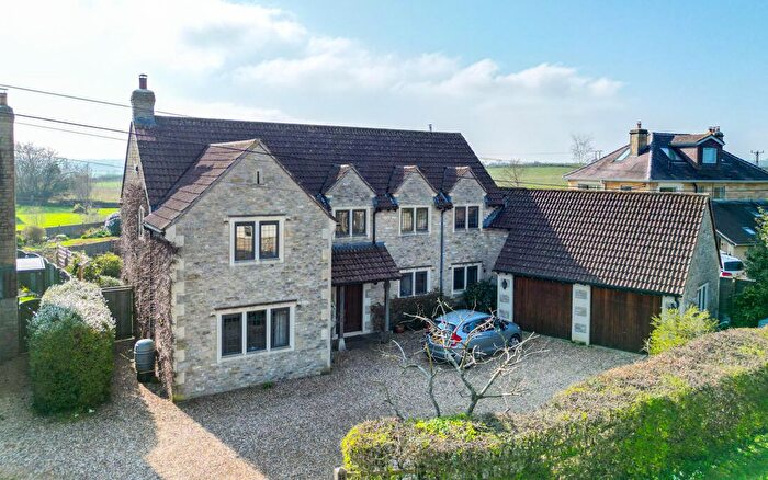 4 Bedroom Detached House For Sale In Leigh Road, Holt, BA14