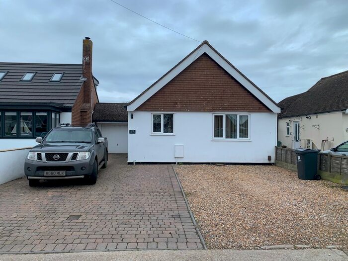 2 Bedroom Bungalow To Rent In Elm Close Estate, Hayling Island, PO11