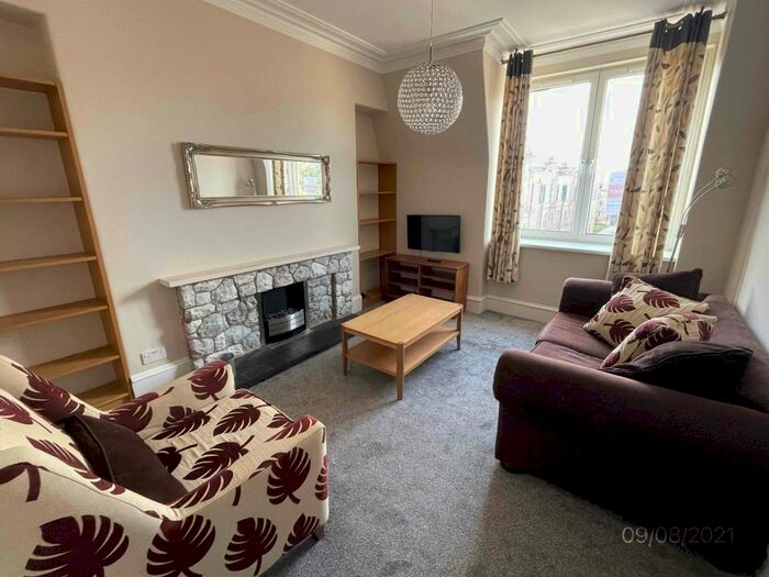 1 Bedroom Flat To Rent In Sunnybank Place, Top Floor Left, Aberdeen, AB24