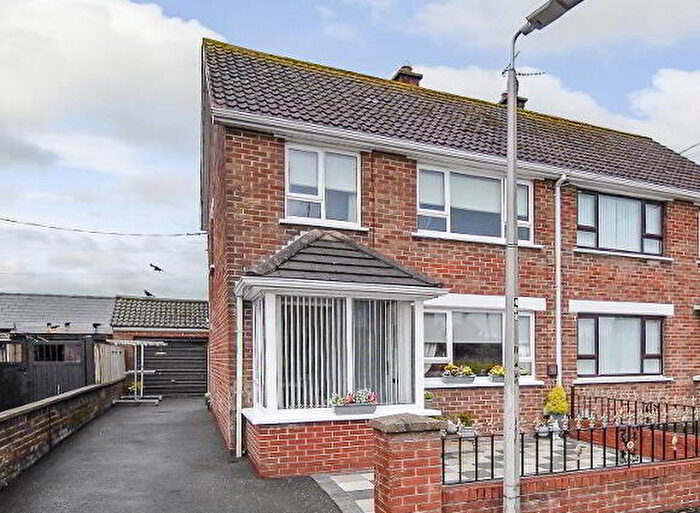 3 Bedroom Semi-Detached House For Sale In Kilowen, Dungannon, BT71