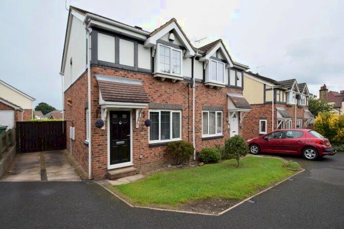 2 Bedroom Semi-Detached House To Rent In Earlswood Mead, Pudsey, LS28