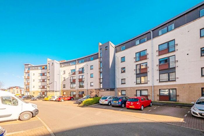 2 Bedroom Flat For Sale In , East Pilton Farm Crescent, Flat, Edinburgh, Mid Lothian, EH5