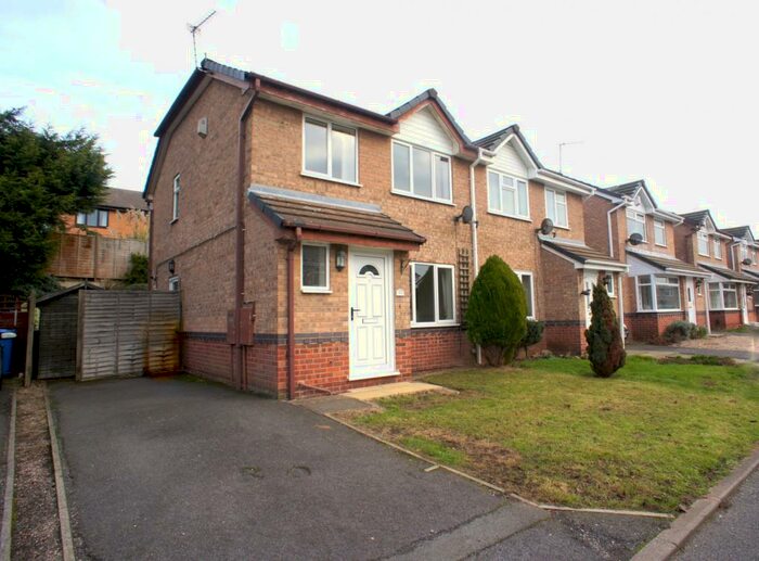 3 Bedroom Semi-Detached House To Rent In Gleadsmoss Lane, Oakwood, DE21
