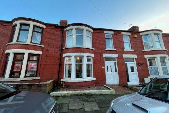 3 Bedroom Property To Rent In Bishop Road, Wallasey, CH44