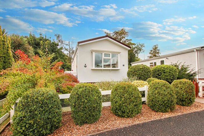 1 Bedroom Park Home For Sale In Station Road, Snettisham, King's Lynn, Norfolk, PE31