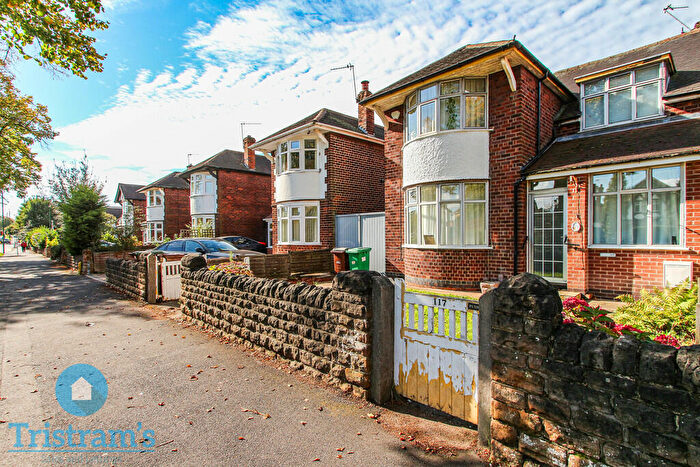 5 Bedroom Semi-Detached House To Rent In Western Boulevard, Nottingham, NG8