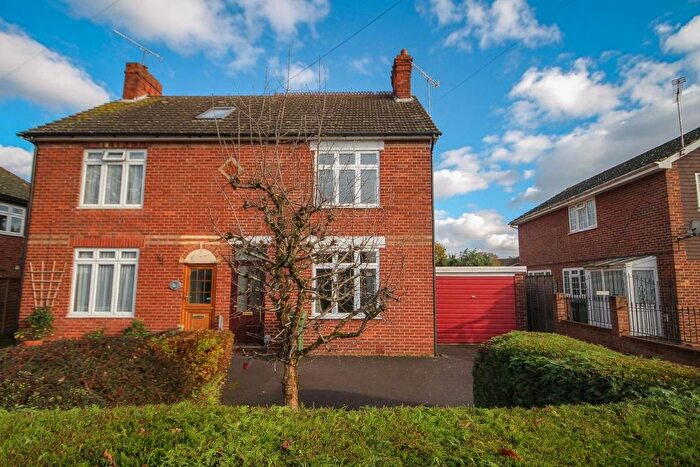 2 Bedroom Semi-Detached House To Rent In Coleford Bridge Road, Mytchett, GU16