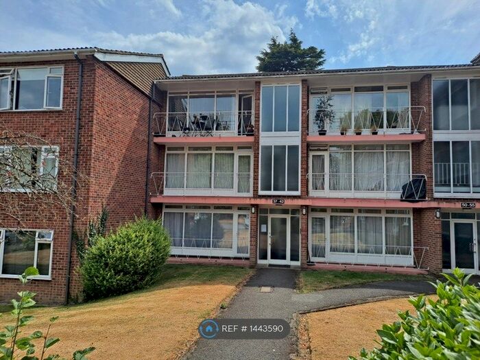 1 Bedroom Flat To Rent In Grange Road, Sutton, SM2