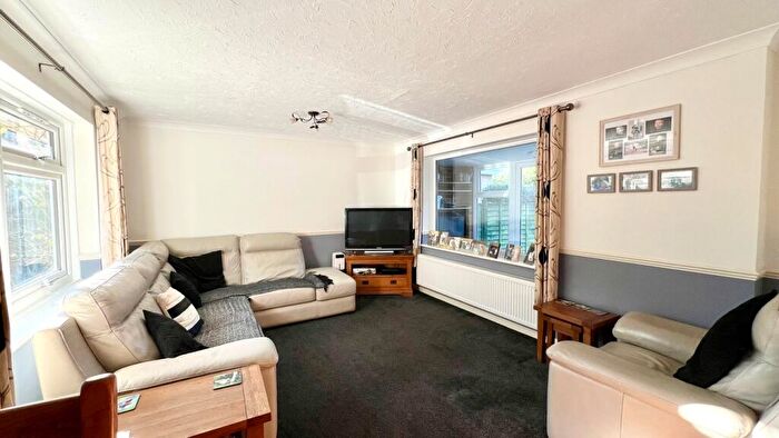 2 Bedroom Bungalow For Sale In Pound Lane, Burley, Ringwood, BH24