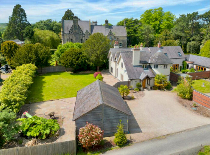 4 Bedroom Detached House For Sale In Dovecote House, Sutton Bonington, LE12