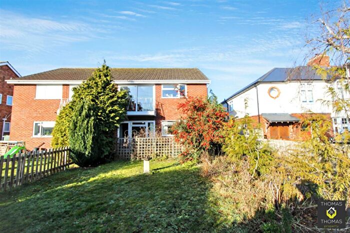 2 Bedroom Maisonette For Sale In Elmbridge Road, Longlevens, GL2
