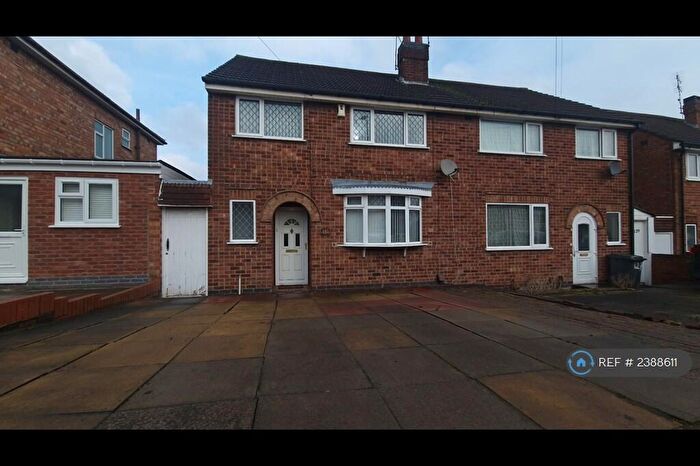 3 Bedroom Semi-Detached House To Rent In Heacham Drive, Leicester, LE4
