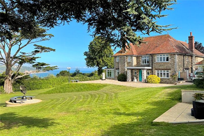 4 Bedroom Detached House For Sale In Beer Road, Seaton, Devon, EX12