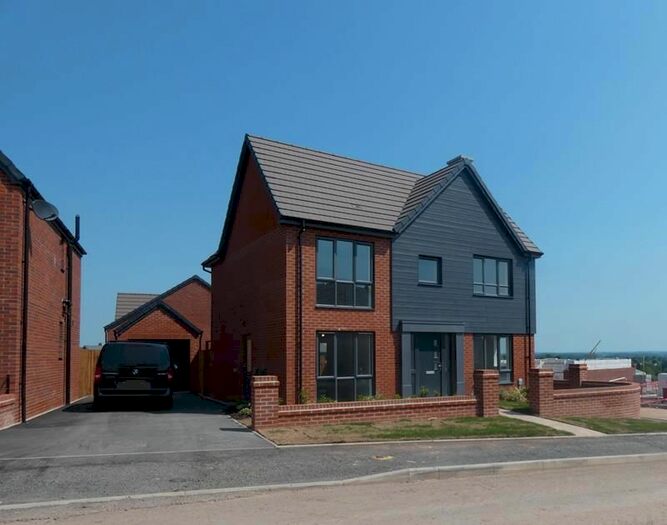 4 Bedroom Detached House To Rent In Doppler Road, Malvern, Worcestershire, WR14