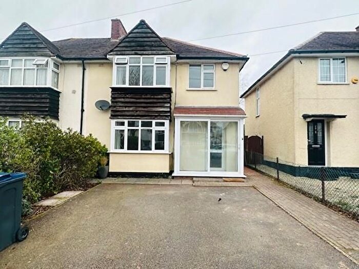 3 Bedroom Property To Rent In St. Michaels Road, Sutton Coldfield, B73