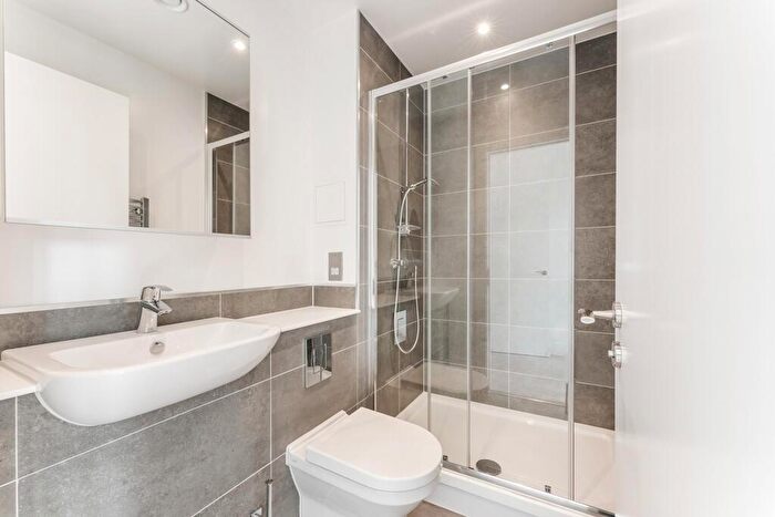 2 Bedroom Apartment To Rent In Nautilus Apartments, Jam Lane, London, E16