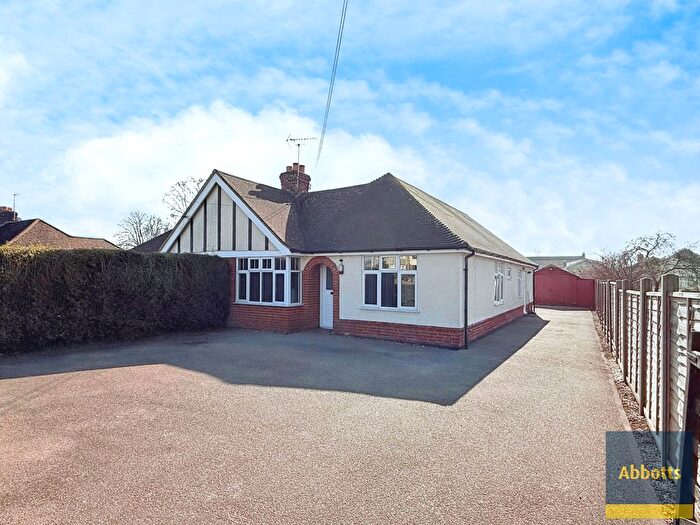 3 Bedroom Property To Rent In Kingsway, Bury St. Edmunds, IP28