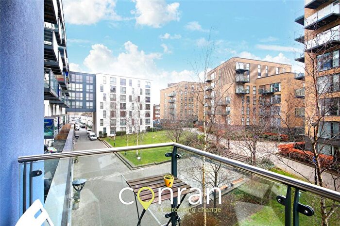 1 Bedroom Apartment To Rent In Conington Road, Lewisham, SE13