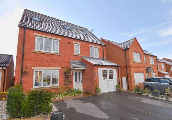 5 Bedroom Detached House For Sale In Shepherds Hill, Pickering, YO18