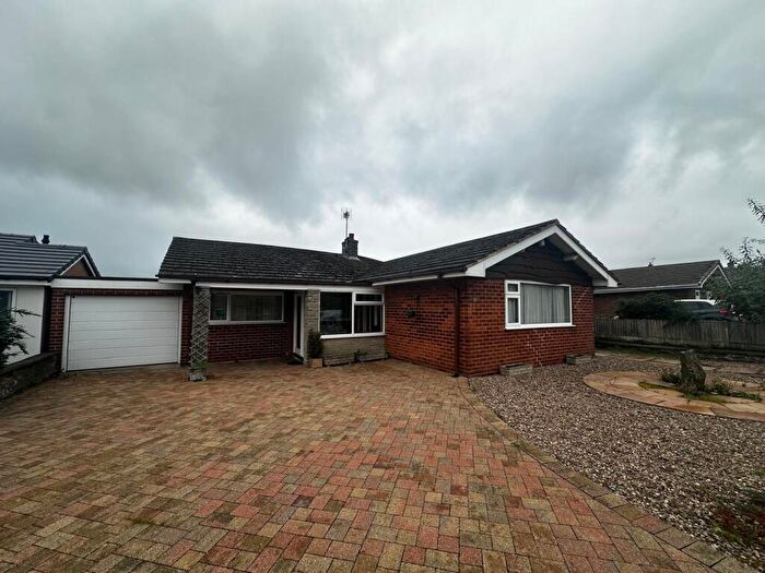 3 Bedroom Bungalow To Rent In Gordon Brae, Mansfield, NG18