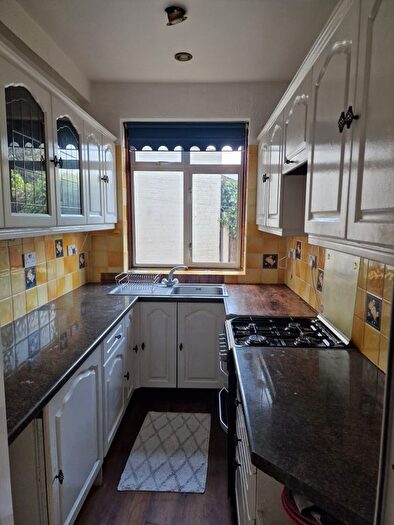 3 Bedroom Semi Detached House To Rent In Woodland Gardens, Isleworth, TW7