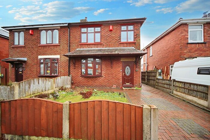 3 Bedroom Property For Sale In Crawford Avenue, Aspull, WN2