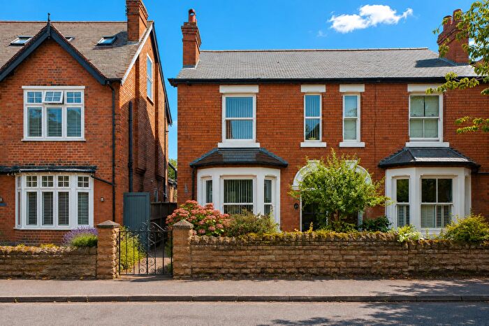 4 Bedroom Semi-Detached House For Sale In Edward Road, West Bridgford, Nottingham, NG2