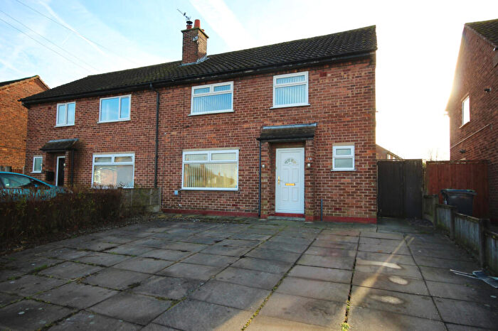 3 Bedroom Semi-Detached House For Sale In Fairfield Road, Northwich, CW9