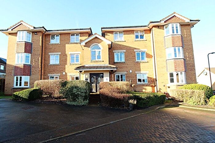 2 Bedroom Flat For Sale In Falconer Way, Treeton, Rotherham, S60