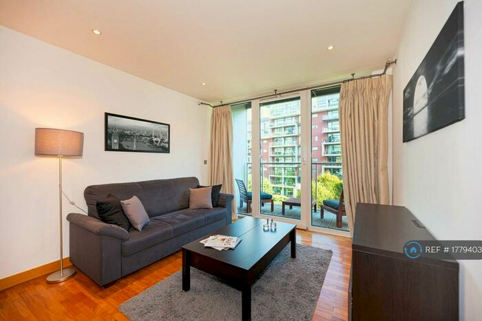1 Bedroom Flat To Rent In Oswald Building Chelsea Bridge Wharf, London, SW11