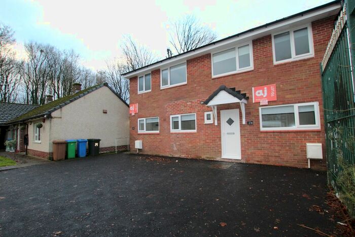 2 Bedroom Semi-Detached House To Rent In Roylelands Bungalows, Castleton, Rochdale, OL11