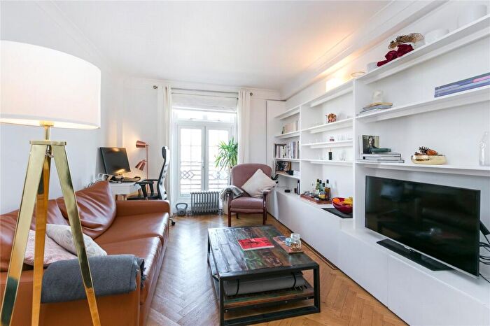 1 Bedroom Flat To Rent In Ivor Court, Gloucester Place, NW1