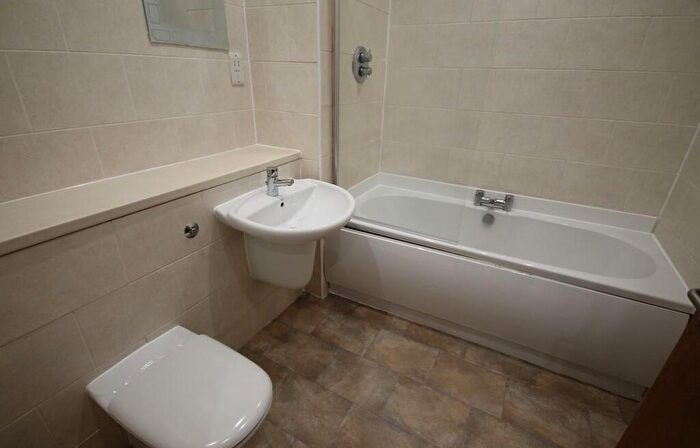 2 Bedroom Apartment To Rent In Henry Street, Liverpool, L1