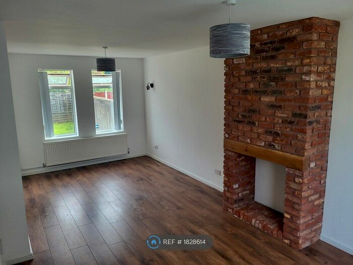 2 Bedroom Semi-Detached House To Rent In Knowles House Avenue, Saint Helens, WA10