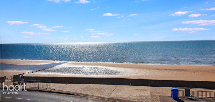 2 Bedroom Apartment For Sale In The Parade, Walton On The Naze, CO14
