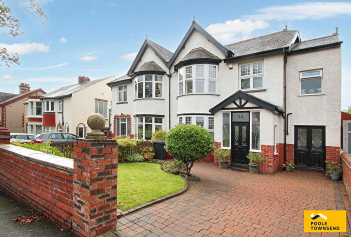5 Bedroom Semi-Detached House For Sale In Park Drive, Barrow-in-furness, LA13