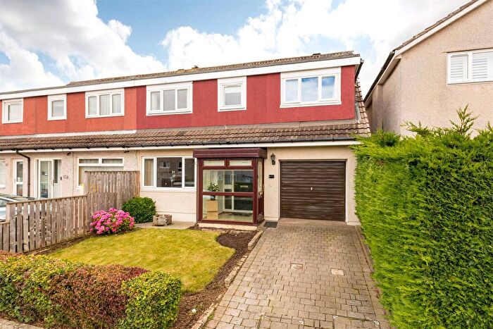 4 Bedroom Property For Sale In Baberton Mains Drive, Baberton, Edinburgh, EH14