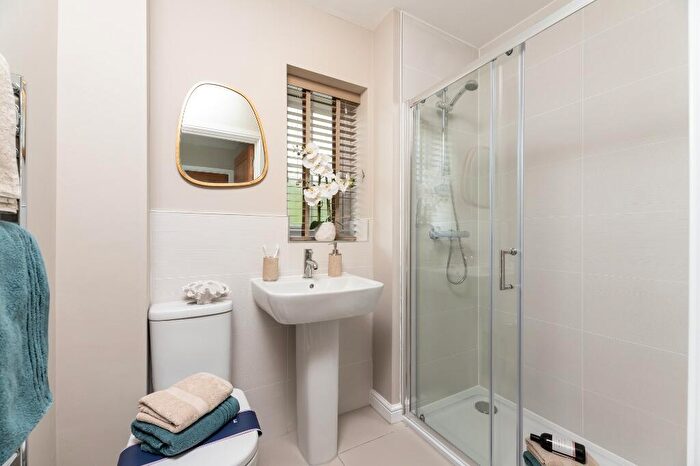 4 Bedroom Detached House For Sale In Boroughbridge Road, Knaresborough, HG5