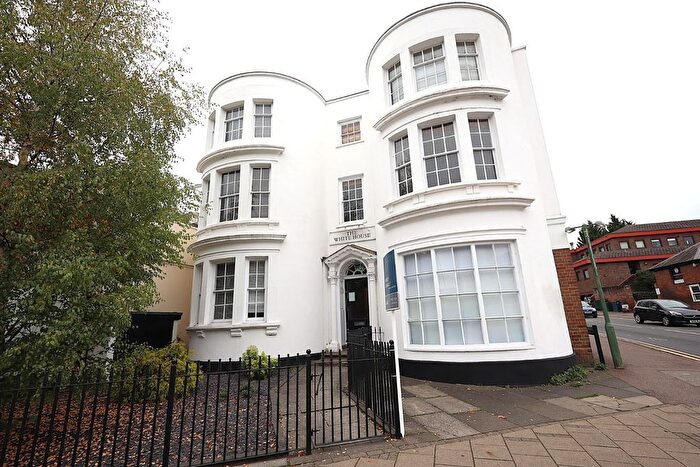 Studio For Sale In Marlowes, Hemel Hempstead, HP1