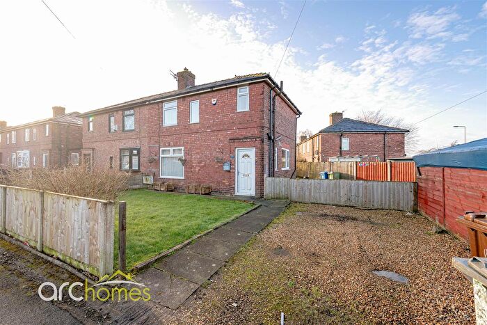 3 Bedroom Semi Detached House To Rent In Car Bank Street, Atherton, Manchester, M46