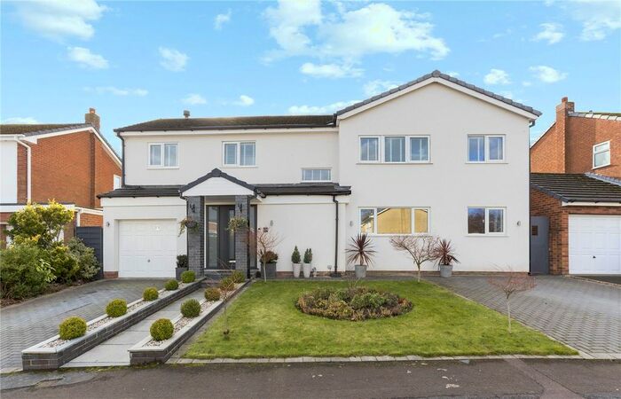 4 Bedroom Detached House For Sale In Ashworth Park, Knutsford, Cheshire, WA16