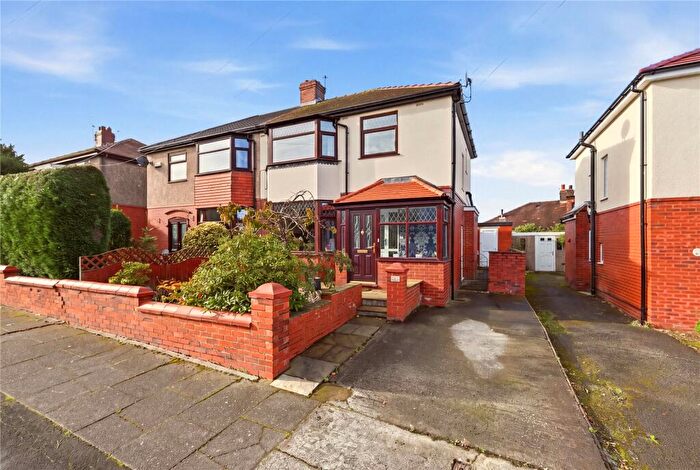 3 Bedroom Semi Detached House For Sale In Poulton Avenue, Accrington, Lancashire, BB5