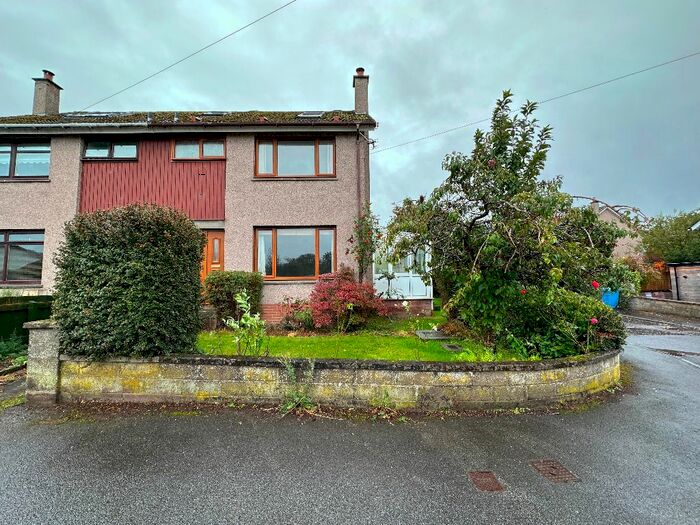 4 Bedroom Detached House To Rent In Bay Road, Wormit, Fife, DD6
