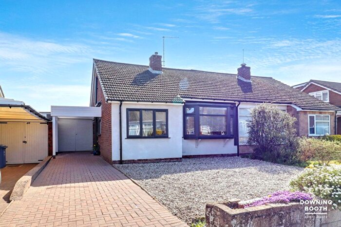 4 Bedroom Semi-detached Bungalow For Sale In Westmead Road, Barton-Under-Needwood, DE13