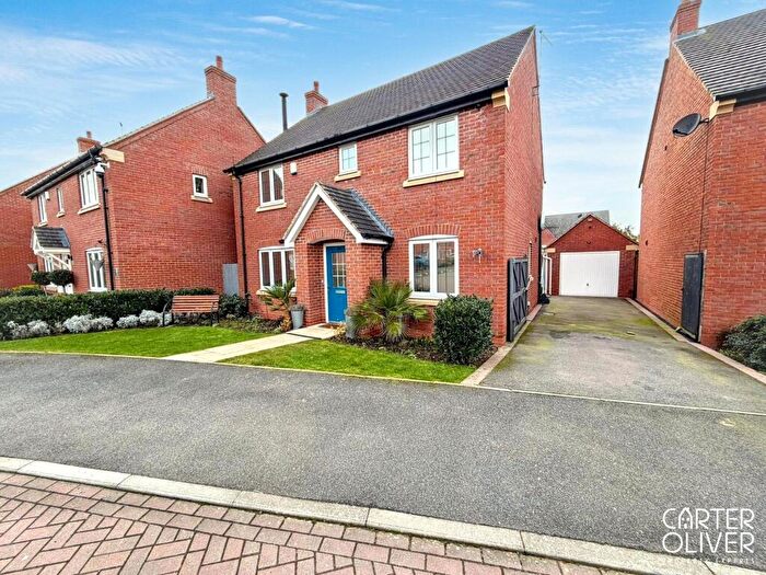 4 Bedroom Detached House For Sale In Poppy Road, Lutterworth, LE17