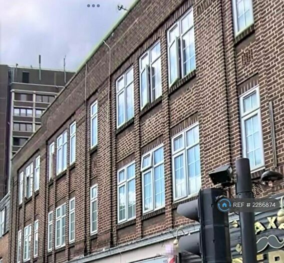 2 Bedroom Flat To Rent In Hurst Court, Kent, DA15