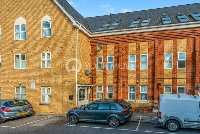 1 Bedroom Flat To Rent In Trafalgar Street, Gillingham, Kent, ME7