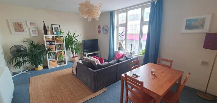 1 Bedroom Flat To Rent In Gloucester Road, Bristol, BS7