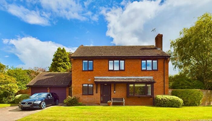 4 Bedroom Detached House For Sale In The Pightle, Oving, Aylesbury, HP22